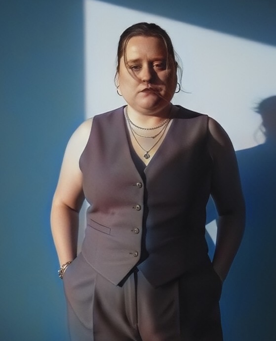 Sabrina Photo Blue Suite